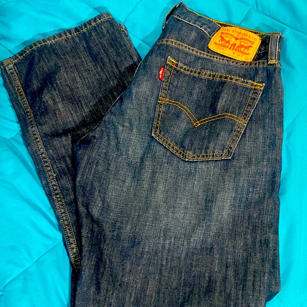 Size 34x30 mens levis like new